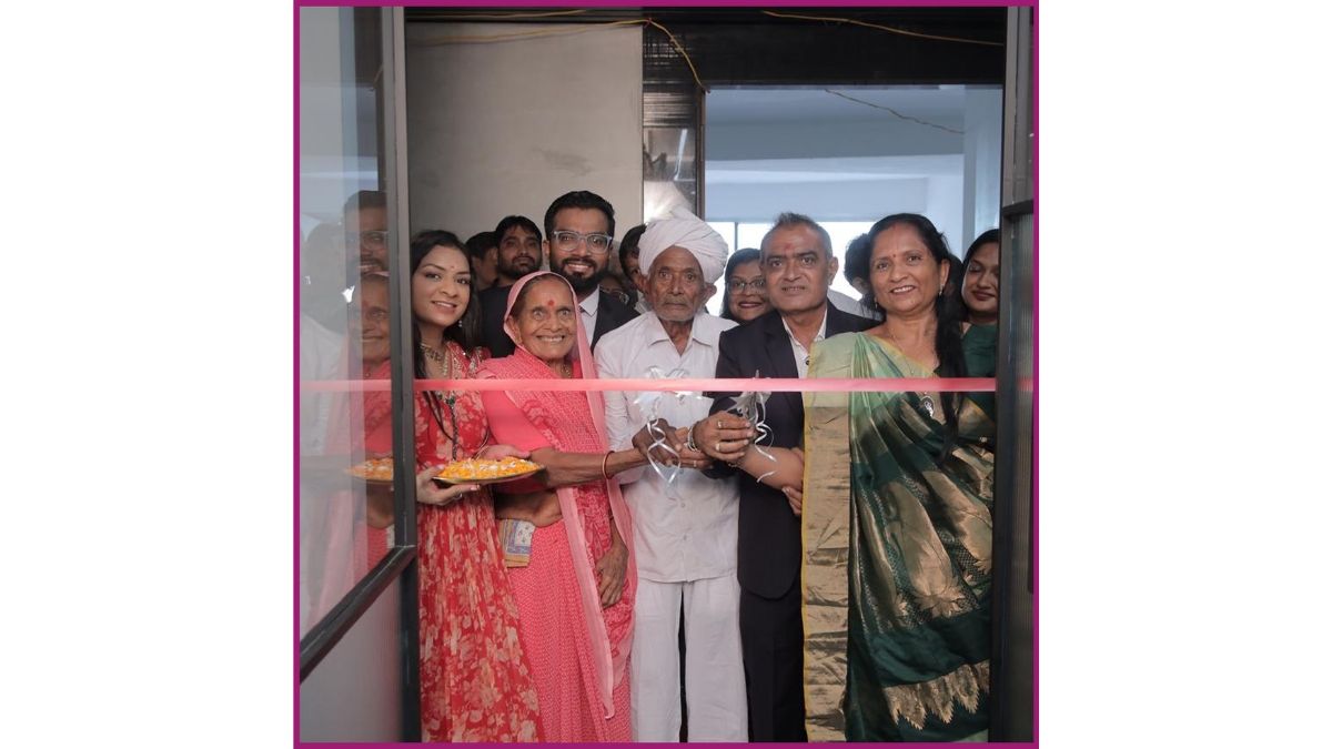 Dr.-Chirag-Kevadiyas-new-branch-of-SG-IVF-Womens-Care-inaugurated-at-Sarthana